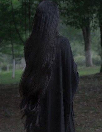 Dr Mundo, Black Hair Aesthetic, Yennefer Of Vengerberg, Really Long Hair, Long Dark Hair, Long Black Hair, Long Hair Girl, Hair Reference, Beautiful Long Hair