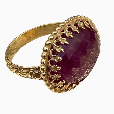 This is a gorgeous statement ring. 18K yellow gold with an 18x13mm rose cut ruby. Ruby Cocktail, Gold Jewelry Stores, Wedding Jewellery Collection, Gold Ring Designs, 18k Gold Ring, Wedding Jewellery, Jewellery Collection, Cocktail Ring, Cocktail Rings