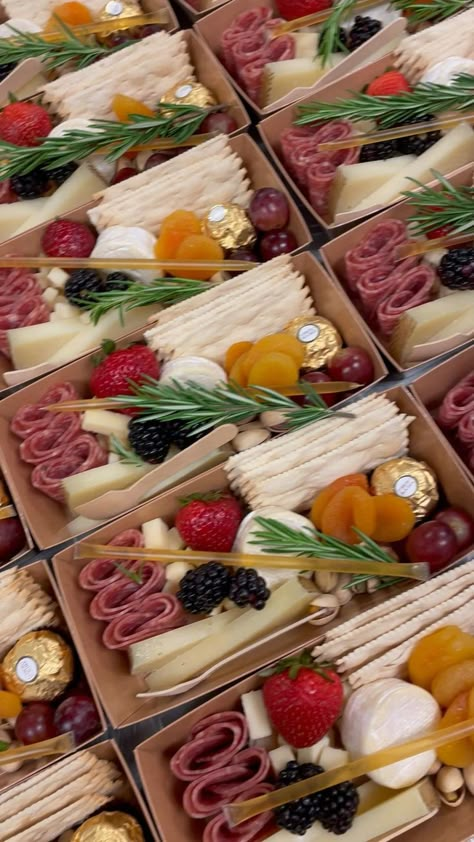 Individual Charcuterie Boxes, Individual Charcuterie, Charcuterie Boxes, Charcuterie Gifts, Party Food Buffet, Gourmet Cheese, Catering Ideas Food, Corporate Catering, Charcuterie Inspiration