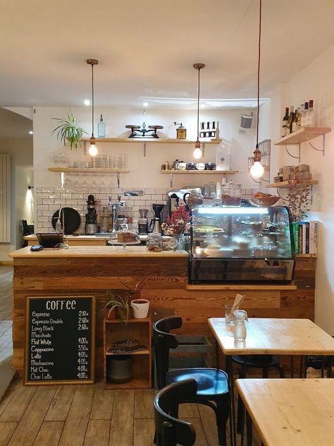 Wood Counter Coffee Shop, Small Coffee Shop Exterior, Little Cafe Design, Micro Coffee Shop, Coffee Shop Design Interior Small Spaces, Coffee Shop Party Theme, Cafe Counter Layout, Creperie Design Ideas, Mini Restaurant Design Small Spaces