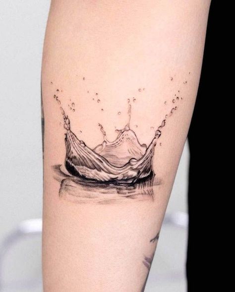 Fish Jumping Out Of Water Tattoo, Water Drop Tattoo Design, Feminine Water Tattoo, Water Tattoo Black And White, Water Pouring Tattoo, Water Armband Tattoo, Water Leg Sleeve Tattoo, Water Movement Tattoo, Black And White Water Tattoo