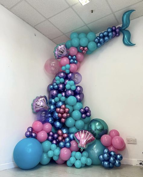 Mermaid Balloon Wall, Mermaid Balloon Decor, Mermaid Party Balloons, Mermaid Balloon Arch, Mermaid Balloon Garland, Sofia Mermaid, Cooper Hair, Diy Mermaid Tail, Mermaid Balloons