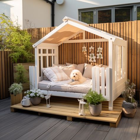 Palette Dog House, Dog Friendly Backyard, Dog Backyard, Dog Room Decor, Dog Bedroom, Puppy Room, Diy Farmhouse Style, Dog House Plans, Palette Projects