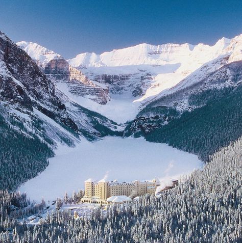 Lake Louise, Alberta Fairmont Lake Louise, Lake Louise Winter, Lake Louise Ski Resort, Fairmont Chateau Lake Louise, Chateau Lake Louise, Winter Schnee, Winter Scenery, Lake Louise, Quebec Canada