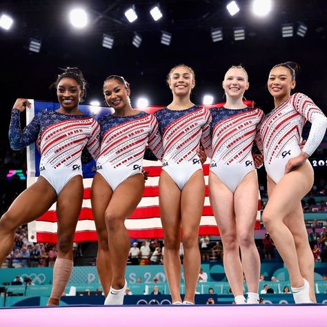 Oprah Daily | USA! USA! USA! The U.S. Women’s Gymnastics team took the gold in the gymnastics team final today! We are so proud of @simonebiles… | Instagram Gymnastics Pics, Jade Carey, Gymnastics Posters, Lee Jordan, Team Usa Gymnastics, Jordan Chiles, Gymnastics Quotes, Figure Skating Outfits, Gymnastics Photos