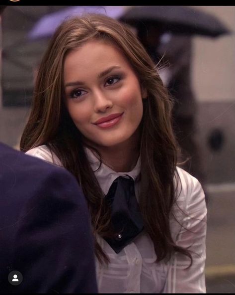 Blair Waldorf Hair, Mode Gossip Girl, Estilo Blair Waldorf, Blair Waldorf Aesthetic, Stile Blair Waldorf, Blair And Serena, Blair Waldorf Style, Gossip Girl Blair, Gossip Girl Aesthetic