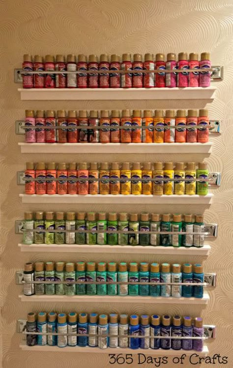 Take a look at this fun craft room tour by 365 Days of Crafts! This 6-tier paint storage is a thing of beauty! Fabric Stash Storage, Rangement Art, Craft Paint Storage, Paint Bottles, Craft Sewing Room, Art Studio Organization, Art Studio Room, Art Studio Ideas, Marker Storage