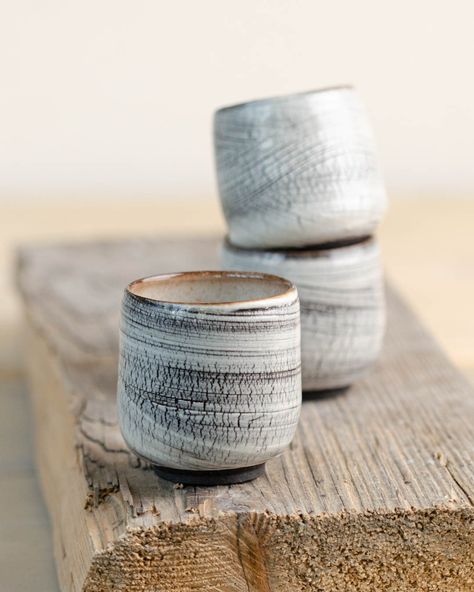 Wheelthrown espresso cups. Rhe applied slip creares a textured surface. Kohiki Pottery, Glazing Inspiration, Ceramic Espresso Cups, Ceramic Cup, Espresso Cups, Wheel Thrown, Ceramics Pottery, Ceramic Cups, Espresso