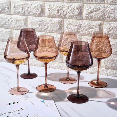 Fall Wine Glasses, Amber Glassware, Autumn Wine, Bordeaux Wine, Chic Table, Colored Glassware, Wallpaper Furniture, Simple Room, Home Goals