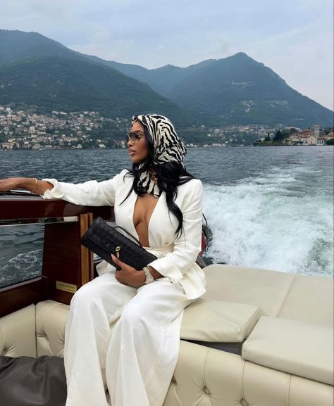 Boujee Lifestyle, Fish In The Sea, Plenty Of Fish, Wealthy Women, Luxury Lifestyle Women, European Summer Outfits, Vacay Outfits, Summer Vacation Outfits, Effortlessly Chic Outfits