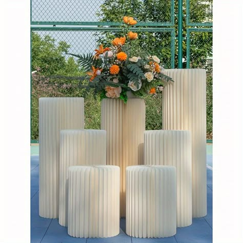 Pedestal candle holders