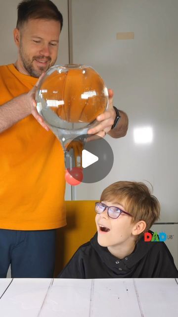 Egg Science Experiment For Kids, Science For Kids Experiments, Cool Science Experiments For Kids, Simple Science Experiments For Kids, Fun Science Experiments For Kids, Kids Science Experiments, Easy Science Experiments For Kids, Gravity Science, Science Games For Kids