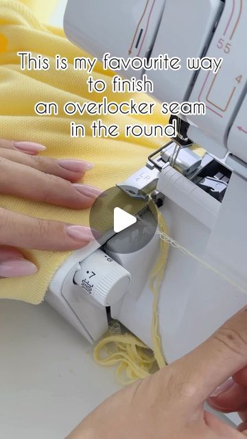 Easy Serger Projects, Pattern Dress Sewing Tutorials, Serger Projects Beginner, Overlocker Tension, Sewing Machine Crafts, Overlocker Projects, Server Tips, Serger Sewing Projects, Sewing Serger