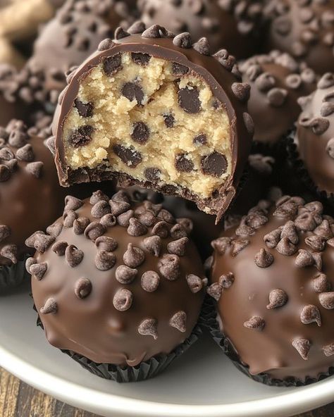 Chocolate Appetizers, Chocolate Chip Cookie Dough Fudge, Christmas Cookie Dough, Chocolate Chip Cookie Dough Truffles, Cookie Dough Fudge, Truffle Cookies, Ultimate Chocolate Chip Cookie, Cookie Dough Truffles, Chocolate Cookie Dough