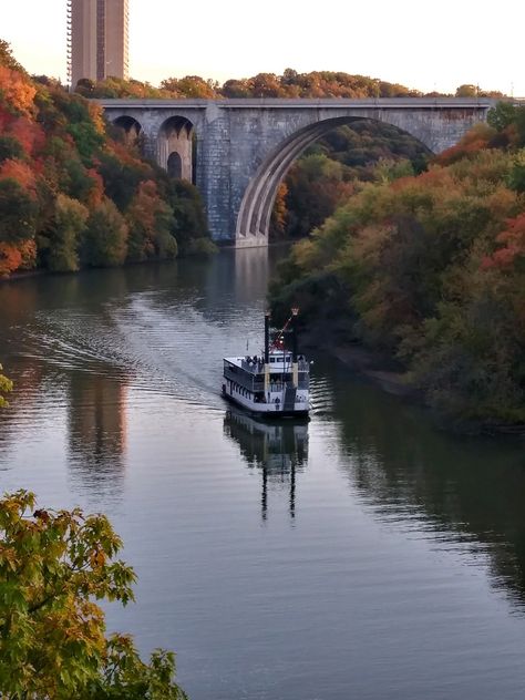 Rochester New York Aesthetic, Rochester Ny Aesthetic, 20s Aesthetic, Finger Lakes Ny, Nice Photography, Rick Steves, Rochester New York, Scenery Background, New York Aesthetic