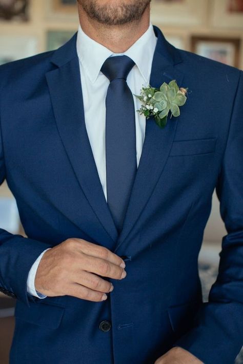 Groom Suit Navy, Navy Blue Groom, Groom Blue Suit, Blue Groomsmen, Navy Groom, Navy Suit Wedding, Wedding Groomsmen Attire, Groom Wedding Attire, Groomsmen Outfits