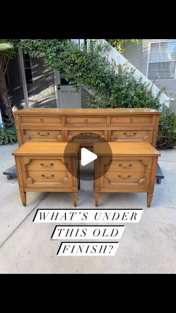 Reimagined Furniture Studios 🪑 on Instagram: "Who would have guessed?! 😍 . Comment ✨Products✨for a link to items used in my shop!  #upcycled #refurbishedfurniture #cantfindthisinstores #furnitureflip #furnituremakeover #dresserflip #woodstaining #veneers #paintedfurniture #vintagefurniture #vintagefurnituremakeover #interiordesign #home #homedecor #furniture" Antique Furniture Flip, Repainting Old Furniture, Sideboard Upcycle Ideas, Painted Night Stands Diy, Painted Furniture Before And After, How To Refinish Old Furniture, Old Furniture In Modern Home, Modernize Old Furniture, Nightstands Makeover