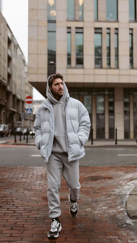 Hoodie And Puffer Jacket Outfit Men, Mens Sport Fashion Style, Men’s Tracksuit Outfit, Mens Tracksuit Outfit, Athleisure Fashion Men, Men Sweatsuit Outfit, Men’s Sweats Outfit, Mens Sweatsuit Outfits, Comfy Outfits Men