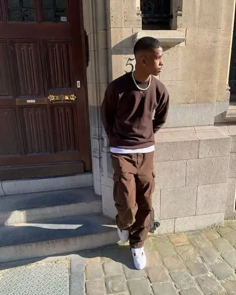 Black Men's Spring 2024 Fashion: Urban Swag & Casual Suits Trends Male Back To School Outfit, Casual Outfits For Tall Guys, Outfit For Tall Man, Teen Boy Style 2024, Slim Men Outfit, Teenage Boys Outfit Ideas, Black Male Streetwear, Teen Boy Outfits Black Boys, Teen Boy Fashion Trends 2024