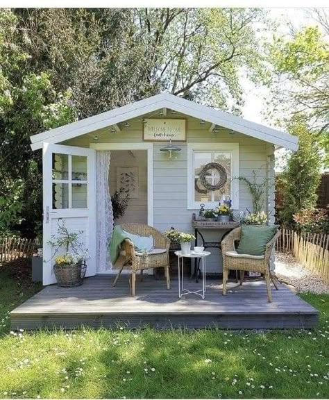 Shed Summer House Ideas, Garden Room Exterior Colours, Garden Shed Guest House, She Shed With Hot Tub, Shed Decorating Ideas Exterior, Cabin Bar Ideas, Log Cabin Bar, Garden Summer House Ideas, Summerhouse Interiors Ideas