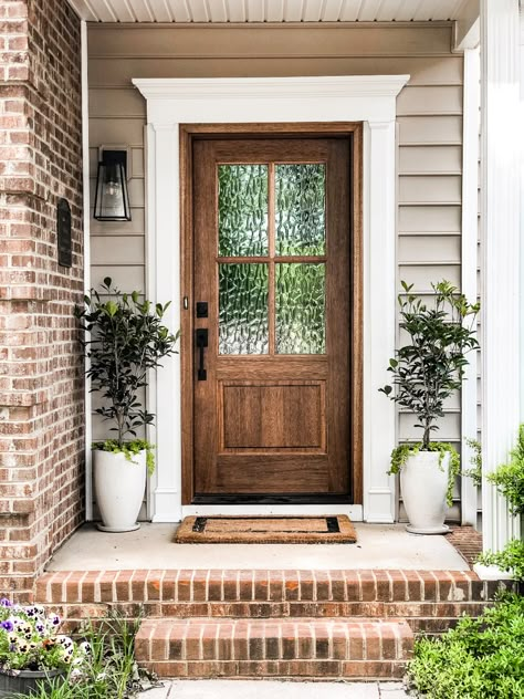 Home Brick Home Front Door, Barndo Front Door, Off Center Front Door, Single Front Door Ideas, Beach House Doors, Brick House Front Door Colors, Transitional Entry, Replacing Front Door, Blue Houses