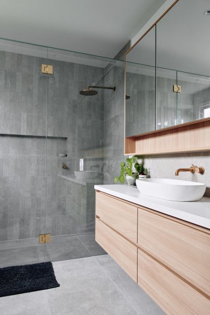 Moore St House - Contemporary - Bathroom - Melbourne - by BD Building Design | Houzz Light Wood Bathroom Vanity, Beach Style Bathroom, Room Vanity Ideas, Timber Vanity, Toilet Room Decor, Black Floor Tiles, Light Wood Cabinets, Shaving Cabinet, Flat Panel Cabinets