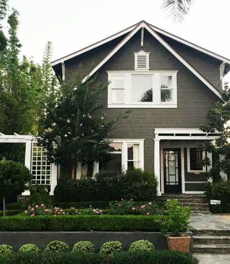 Olive green house exterior Olive Green House Exterior, Green House Exterior, Little Beach House, Gray House, Pintura Exterior, Grey Houses, Casa Exterior, House Paint Exterior, Studio Mcgee