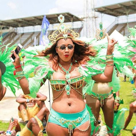 On the road for #cropover2016  Photo by @thedreamereli. Caribana Costume, Caribana Outfit, Carribean Carnival Costumes, Carnival Outfit Carribean, Jamaica Carnival, Caribbean Carnival Costumes, Carnival Dancers, Carnaval Outfit, Carnival Girl