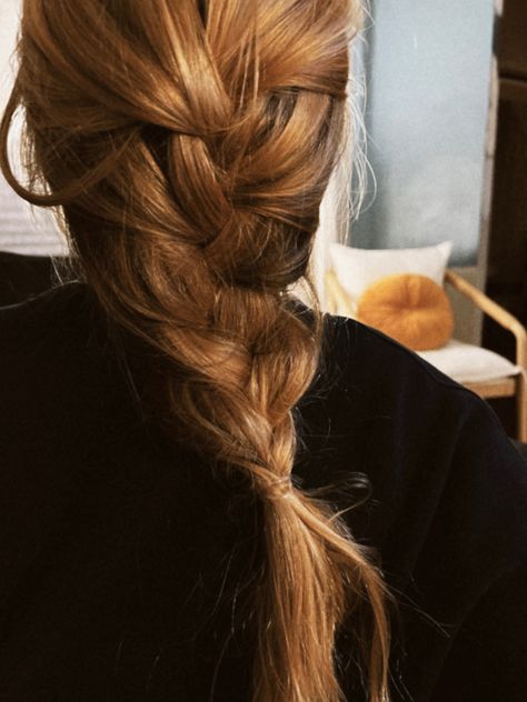 Messy French braid red hair Braid Red Hair, Messy French Braid, Strawberry Blonde Hair, Strawberry Blonde, French Braid, Red Hair, Blonde Hair, Blonde, Hairstyles