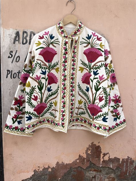 Indian Women Suzani Embroidery Jacket, Winter Jacket, Womens Coat, Quilted Jacket, Unisex Coat, Suzani Short Jacket Embroidery Jackets For Women, Vest Embroidery, Cotton Kurties, Coat Embroidery, Heena Kochhar, Ethnic Jacket, Suzani Embroidery, Embroidery Coat, Churidar Neck Designs