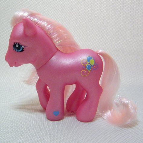 My Little Pony 2000s, 2000s Toys, Childhood Aesthetic, 2010s Nostalgia, Childhood Memories 90s, Childhood Memories 2000, Kids Memories, 90s Toys, 2000s Nostalgia