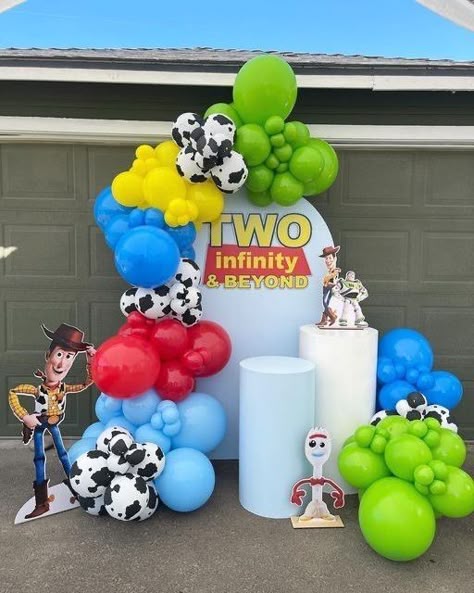 Toys Story Balloon Garland, Toy Story Birthday Party Balloons, Two Infinity And Beyond Decor, Toystory Themed Birthday Party Decor, Toy Story Balloon Backdrop, Two Infinity And Beyond Balloon Garland, Two Infinity And Beyond Birthday Balloons, Toy Story Background Party Ideas, Two Infinity And Beyond Birthday Backdrop