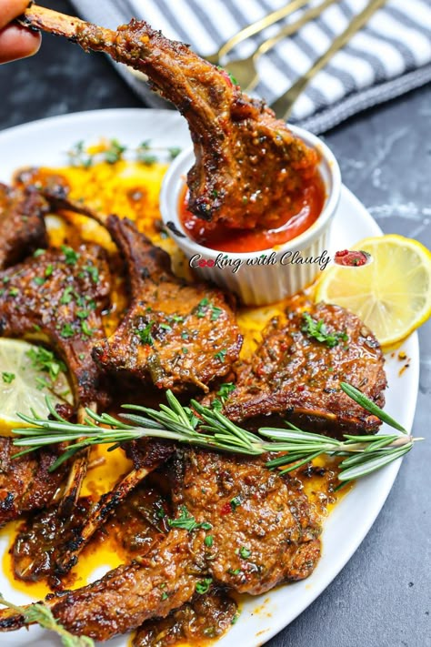 Easy Oven Baked Lamb Chops - Cooking With Claudy Lamb Chop Dinner Ideas, Oven Baked Lamb Chops, Lamb Chops Oven, Bbq Lamb Chops, Baked Lamb Chops, Bbq Lamb, Lamb Chop Recipes, Lamb Ribs, Lamb Chop