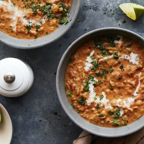 Curry Lentil Soup, Curried Lentil Soup, Whats Gaby Cooking, Fall Soup, Fall Soup Recipes, Winter Dishes, Best Soup Recipes, Vegan Curry, Delicious Soup Recipes