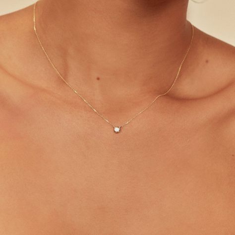 Simplistic Aesthetic, Single Diamond Necklace, Minimalistic Necklace, Gold Necklace Diamond, Simple Gold Necklace, Gold Necklace Dainty, Floating Diamond Necklace, Minimalist Chain, Dainty Gold Jewelry