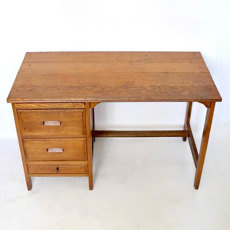 // NOW SOLD // Beautiful vintage oak French desk with three drawers, original lock and key and pull out shelf available online now 🖤 // #vintagedesk #vintagefrenchdesk #oakdesk #workfromhome #officedesk #woodendesk #officedecor #vintagehome #owlandtheelephant Vintage French Desk, Pull Out Shelf, French Desk, Oak Desk, Wooden Desk, Vintage Desk, Lock And Key, Working From Home, Office Desk