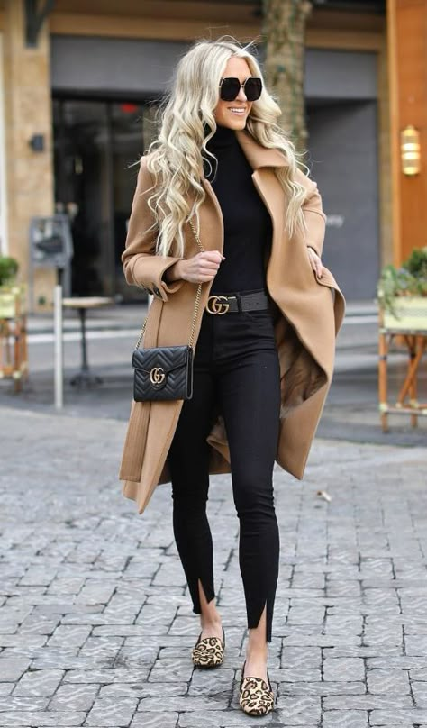 2020 Clothes, Edgy Fashion Outfits, Fall Fashion Coats, Fashion Blogger Outfit, Fashion Queen, Blogger Outfits, Mom Fashion, Casual Outfit Inspiration, Causal Outfits