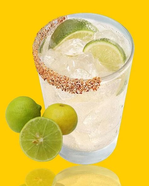 How to Make Texas Roadhouse Cactus Water Recipe At Home? Cactus Water Drink, Cactus Juice Recipe, Coconut Water Drinks, Crab Party, Citrus Drinks, Cactus Water, Drink At Home, Vodka Recipes, Texas Roadhouse