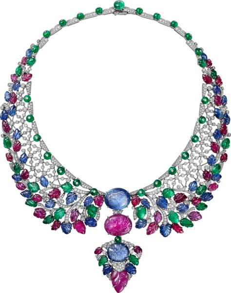 Boutique Cartier Genève: The Cartier Style: High Jewelry Exhibition Geneva - Luxferity New Necklace Designs, Jewelry Exhibition, Color Stones Jewelry, Bridal Diamond Necklace, Jewellery Exhibition, Antique Jewellery Designs, Big Necklace, High Jewellery, Jewelry For Sale