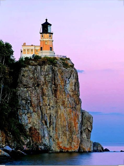 Split Rock Lighthouse, Two Harbors, Minnesota Splitrock Lighthouse, Two Harbors Minnesota, Pediatrician Office, Lighthouse Inspiration, Lighthouse Drawing, Lake Lighthouse, Split Rock Lighthouse, Split Rock, Two Harbors