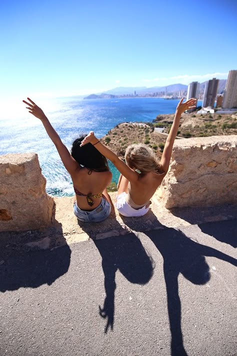 Holiday Trip to Benidorm #girls #holiday #beach #bluesky #happy #benidorm #spain #summer #bikini #friends Holiday Friends Photos, Spain With Friends, Holiday With Best Friend, Girls Holiday Aesthetic, Best Friends Holiday, Spring In Spain, Trip With Bestie, Spain Aesthetics, Benidorm Spain