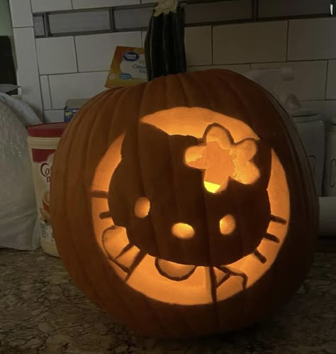 Cool Punkin Carving Ideas, Pumkin Carving Ideas Hello Kitty, Sanrio Jackolantern, Cool Jackolantern Designs, My Melody Pumpkin Carving, Hello Kitty Pumpkin Carving Stencils, Pumpkin Carving Ideas Hello Kitty, Punkin Carving Idea, Pumpkin Ideas Cute