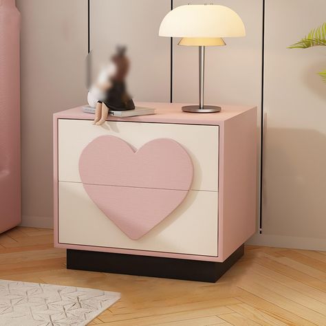 PRICES MAY VARY. ▶Exclusive Heart-Shaped Style Design:Our bedside table features a unique heart-shaped drawer design, adding a touch of elegance to your bedroom decor, perfect for girls to decorate their own bedroom, allowing you to show your personal style. ▶Stylish and Practical Storage:This bedside table comes with two large drawers for storing bedtime essentials, keeping your bedside neat and organized. The wide desktop provides ample space for your bedtime essentials such as table lamps, bo Room Decor Drawers, Cute Side Table Decor, Creative Bedside Table Ideas, Cute Furniture For Bedroom, Pink Night Stand, Cool Nightstand, Funky Nightstand, Bed Side Table Ideas, Pink Bedside Table