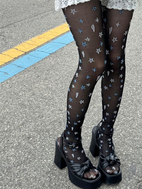 The price is for a pair of tights only, others are not included. Goth Skirts, Star Tights, Funky Tights, Cool Tights, Pattern Tights, Cute Tights, Funky Outfits, Patterned Tights, Size Difference