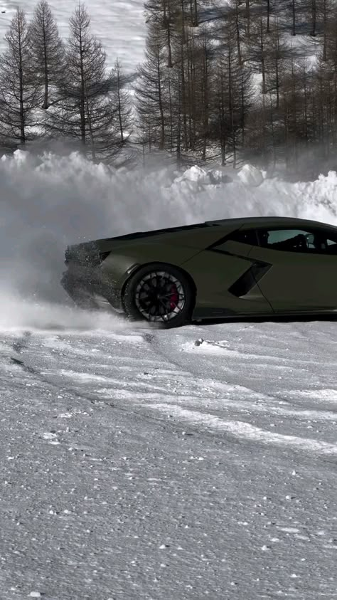 The video you’ve all been waiting for…  Lamborghini Revuelto going very sideways in the snow in the hands of mat_mil   #Lamborghini #Revuelto #Drift #Drifting #Snow #Supercar #FromNowOn #V12 Mat Black Lamborghini, Lamborghini Video 4k, Cool Cars Videos, Cars Revving, Cars In The Snow, Car Drifts, Lamborghini Drift, Lamborghini Video, Video Mobil