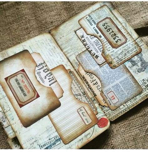 Scrapbook Pockets How To Make, Junk Journal Pockets And Tucks Ideas, Journal Pocket Ideas, Junk Journal Pockets And Tucks Templates, Junk Journal Pockets And Tucks Diy, Junk Journal Pocket Ideas, Junk Journal Ideas Inspiration Pockets, Scrapbooking Pockets, Journal Pockets And Tucks