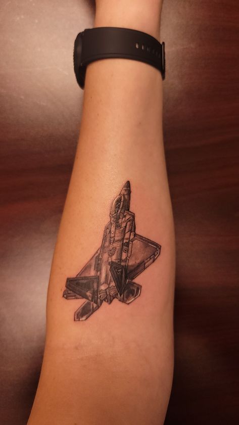 F22 Raptor Tattoo #F22 #F-22 #raptortattoo F 22 Raptor Tattoo, Sr 71 Blackbird Tattoo, F22 Raptor Tattoo, F22 Tattoo, Aerospace Tattoo, Fighter Pilot Tattoo, Fighter Jet Tattoo, Aviation Tattoos, Jet Tattoo