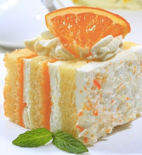 Orange Creamsicle Cake -  If you Love the taste of Orange Creamsicle Popsicles, you’ll Love this cake! Orange Cream Popsicles, Creamsicle Cake, Kek Lapis, Apple Bread, Orange Creamsicle, A Piece Of Cake, Round Cake, Orange Cake, Piece Of Cake