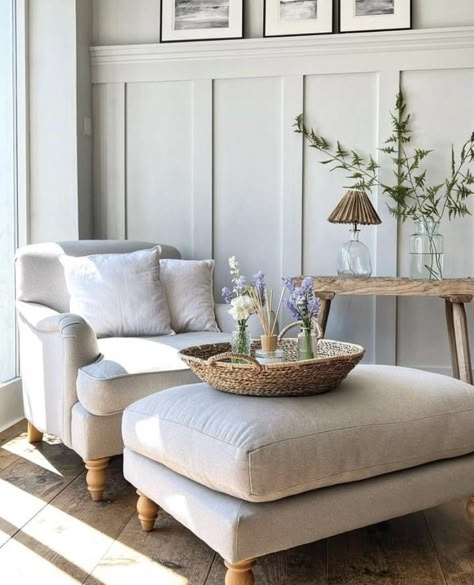 Cottage Sofa, Living Room Panelling, New House Living Room, Cosy Lounge, Cosy Living, Cosy Living Room, Country Living Room, Living Room Inspo, Living Room Grey