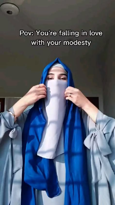 Niqab Fashion Style, Niqab Tutorial, Easy Hijab Style, Simple Abaya, How To Wear Hijab, Simple Hijab Tutorial, Backyard Layout, Film Texture, Estilo Hijab